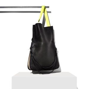 Ampersand And Apostrophe Buffalo Tote